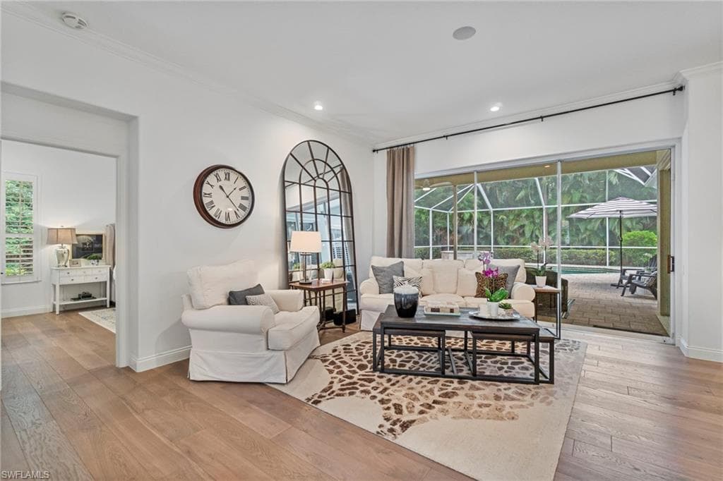 8110 Lowbank Dr, Naples, FL 34109-9