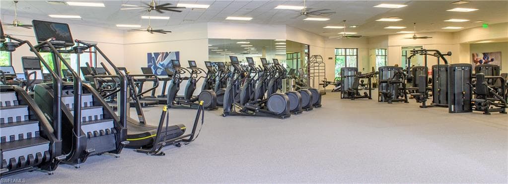 2079 Torino Way, Naples, FL 34105-43