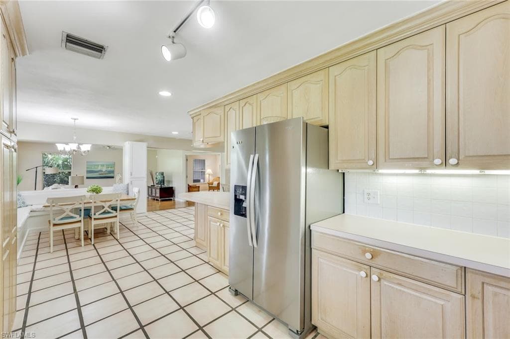 131 Cajeput Dr, Naples, FL 34108-11