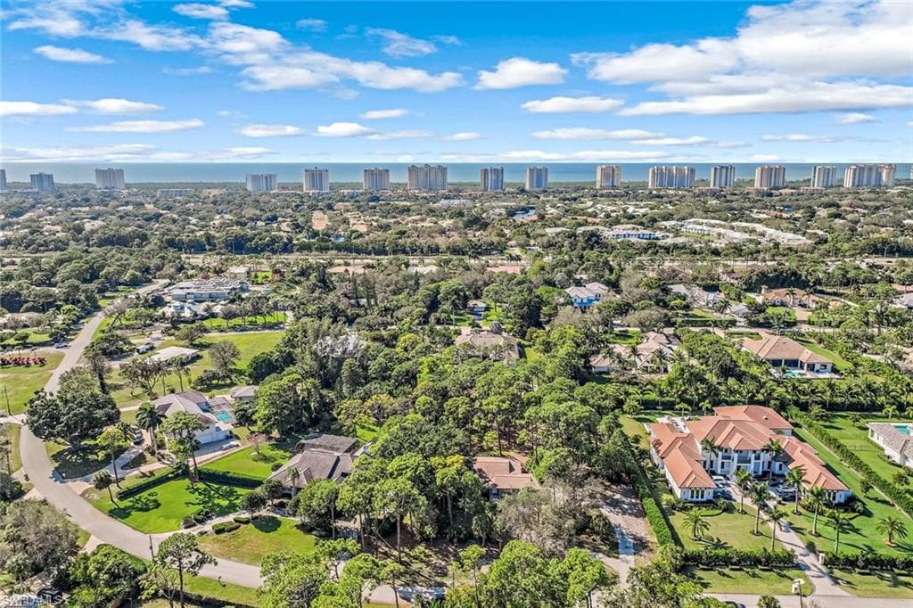 131 Cajeput Dr, Naples, FL 34108-23