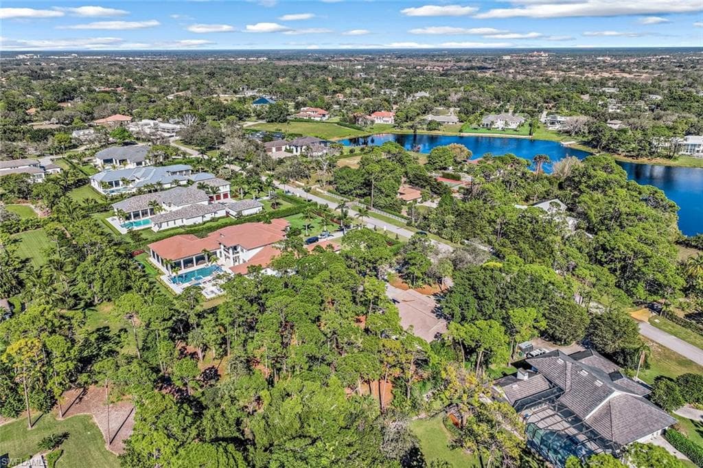 131 Cajeput Dr, Naples, FL 34108-26