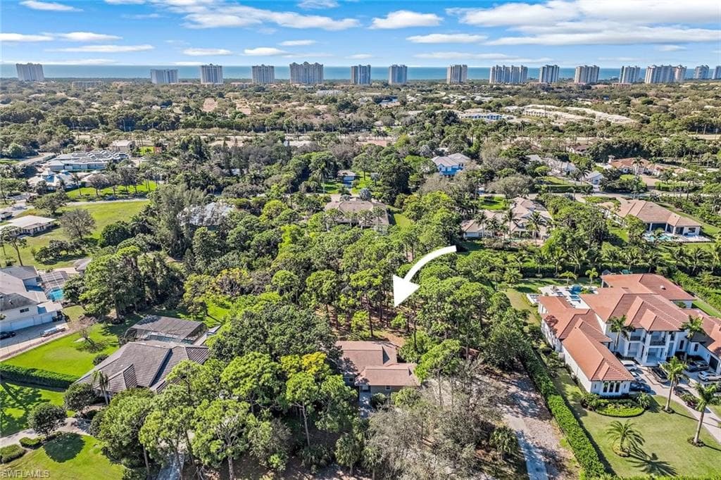 131 Cajeput Dr, Naples, FL 34108-1