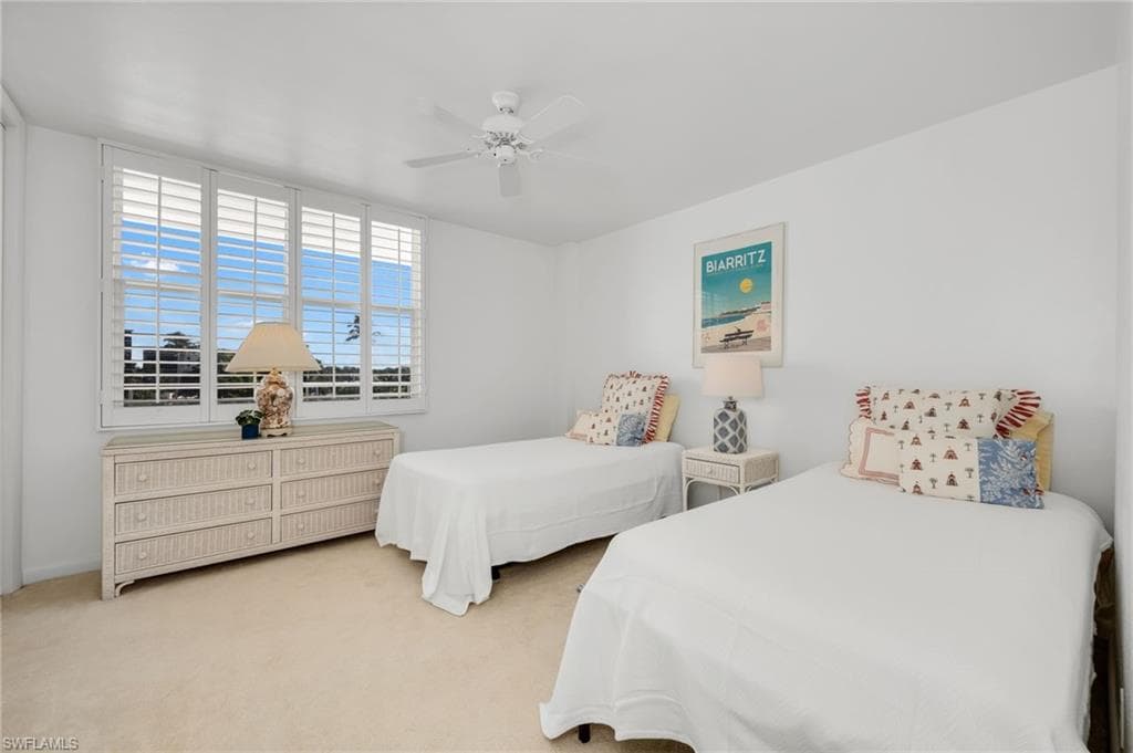 2121 Gulf Shore Blvd N 305, Naples, FL 34102-22