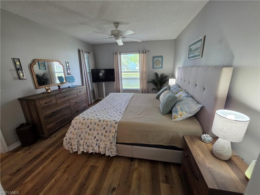137 Wading Bird Cir F103, Naples, FL 34110-10