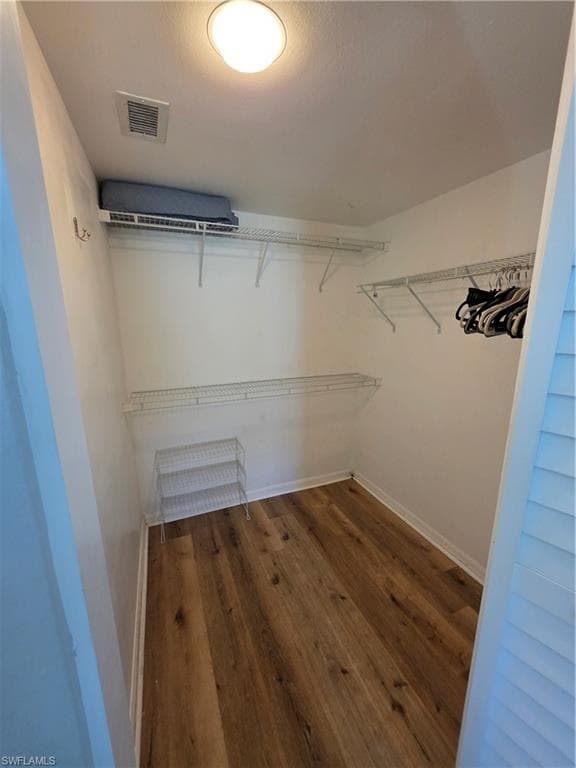 137 Wading Bird Cir F103, Naples, FL 34110-13