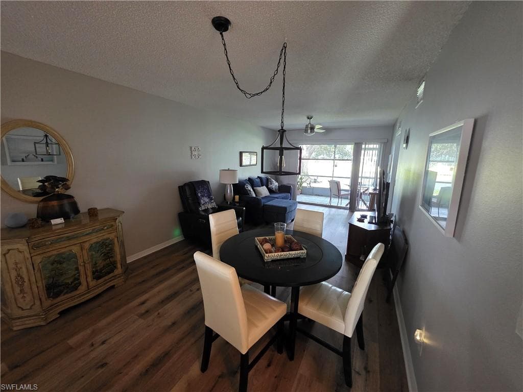 137 Wading Bird Cir F103, Naples, FL 34110-20