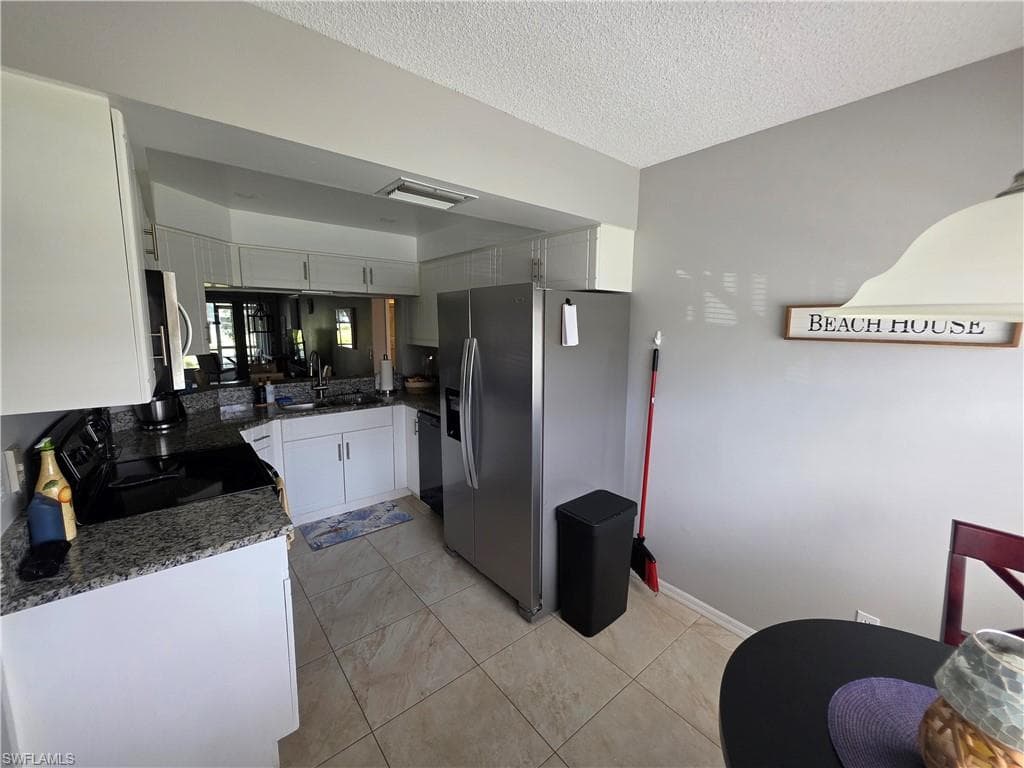 137 Wading Bird Cir F103, Naples, FL 34110-23