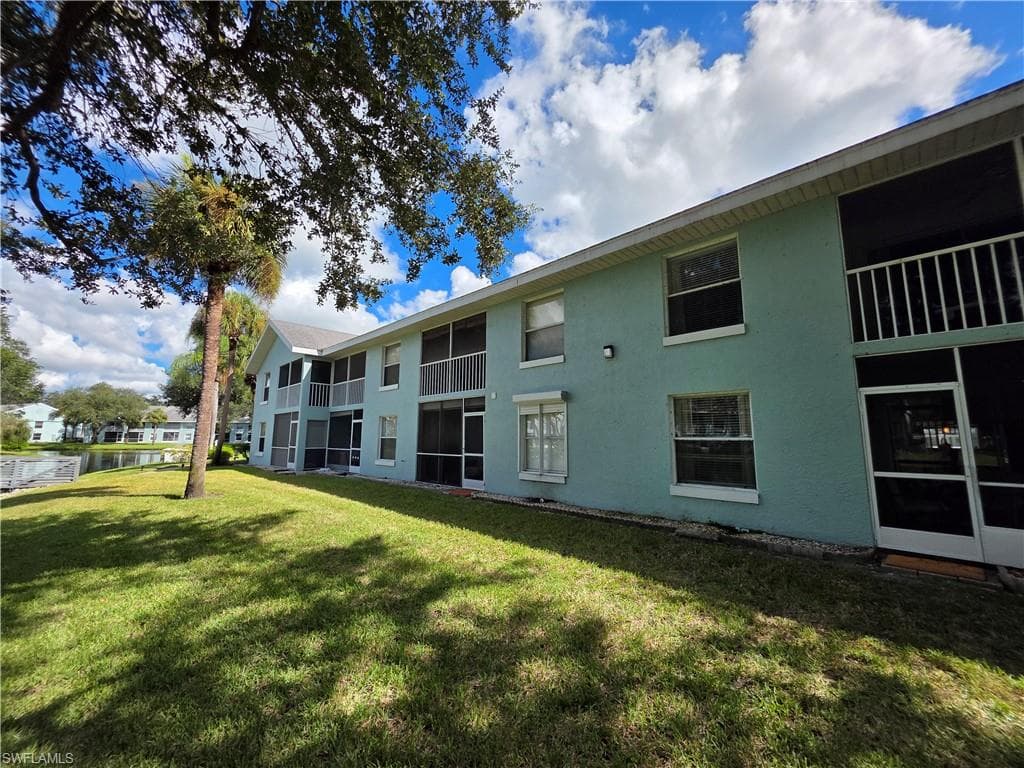 137 Wading Bird Cir F103, Naples, FL 34110-2