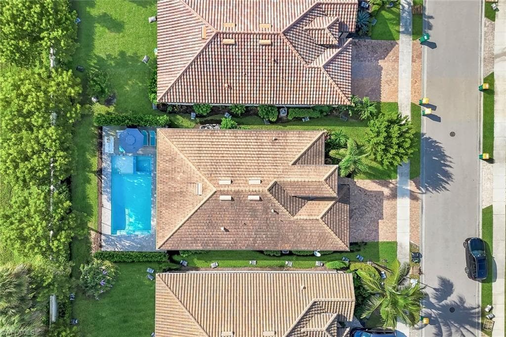 9445 Glenforest Dr, Naples, FL 34120-34