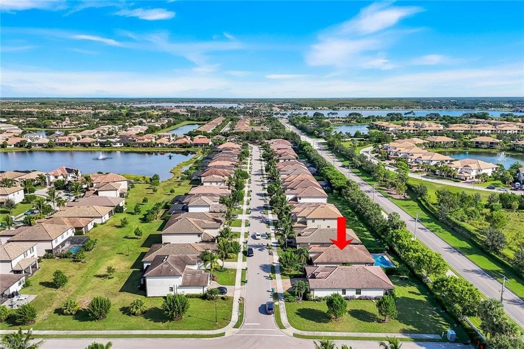 9445 Glenforest Dr, Naples, FL 34120-35