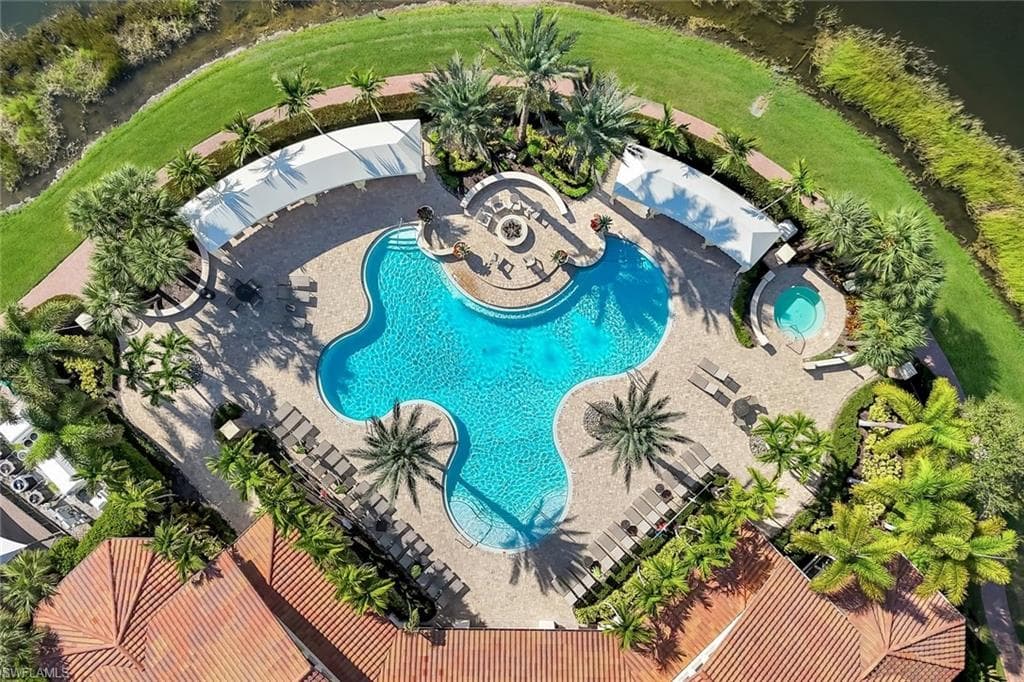 9445 Glenforest Dr, Naples, FL 34120-36