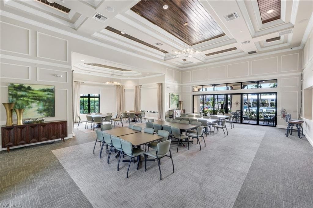 9445 Glenforest Dr, Naples, FL 34120-43