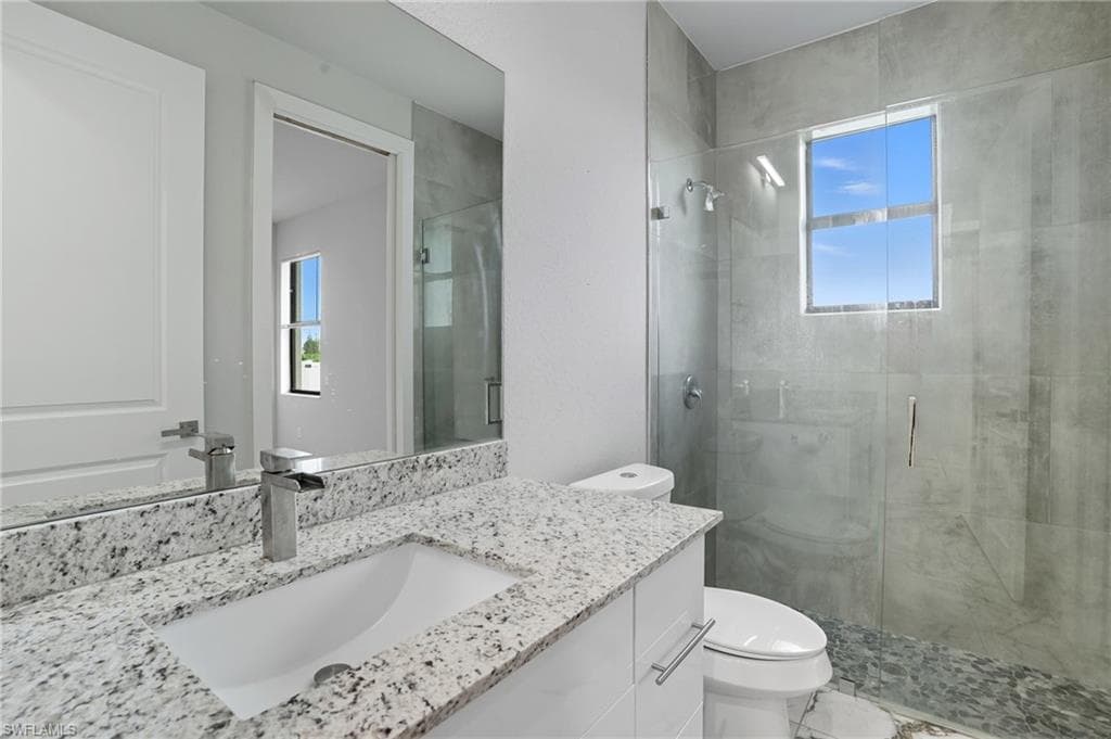 2314 33rd Pl, Cape Coral, FL 33993-28