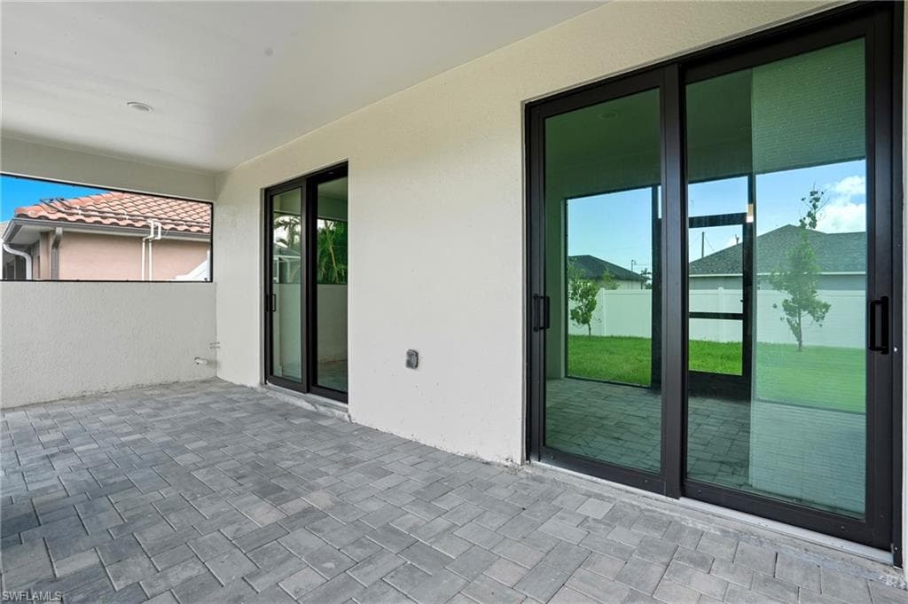 2314 33rd Pl, Cape Coral, FL 33993-30