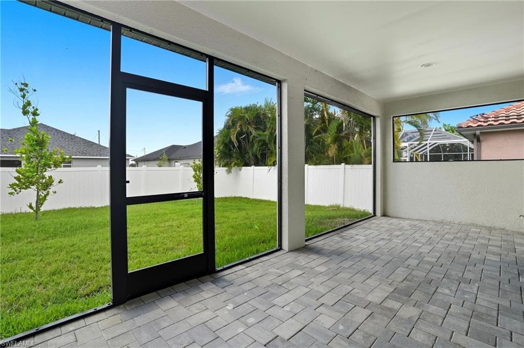 2314 33rd Pl, Cape Coral, FL 33993-32