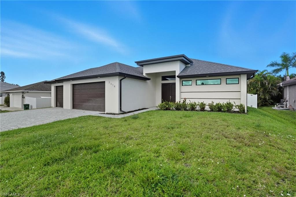 2314 33rd Pl, Cape Coral, FL 33993-39