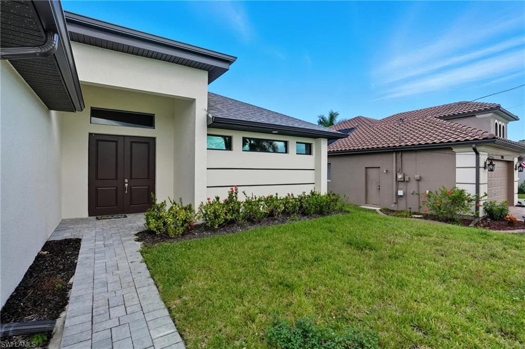 2314 33rd Pl, Cape Coral, FL 33993-40