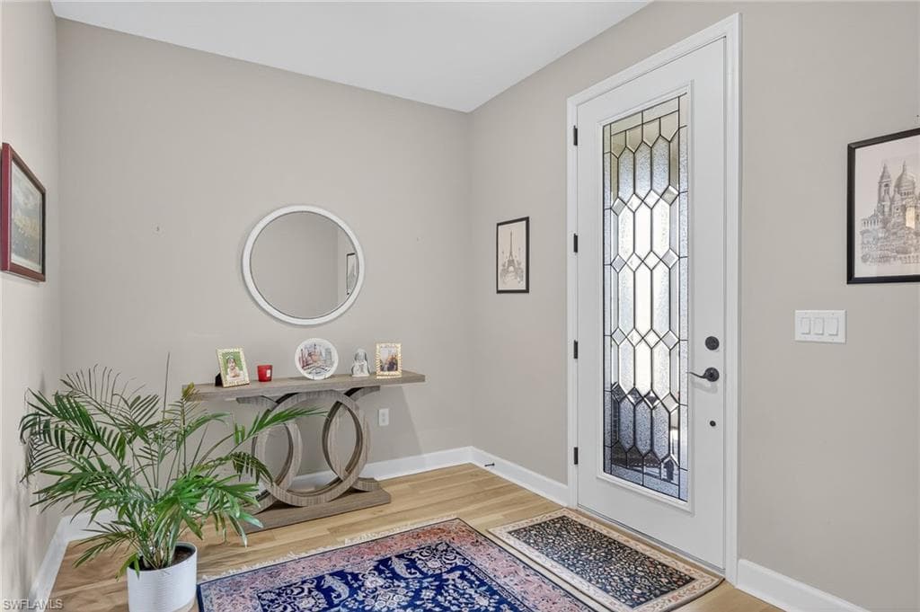 2082 Grove Dr, Naples, FL 34120-3