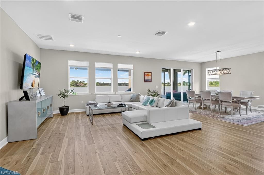 2082 Grove Dr, Naples, FL 34120-5