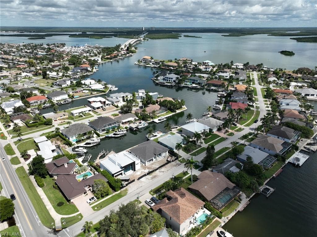 630 Bimini Ave, Marco Island, FL 34145-8