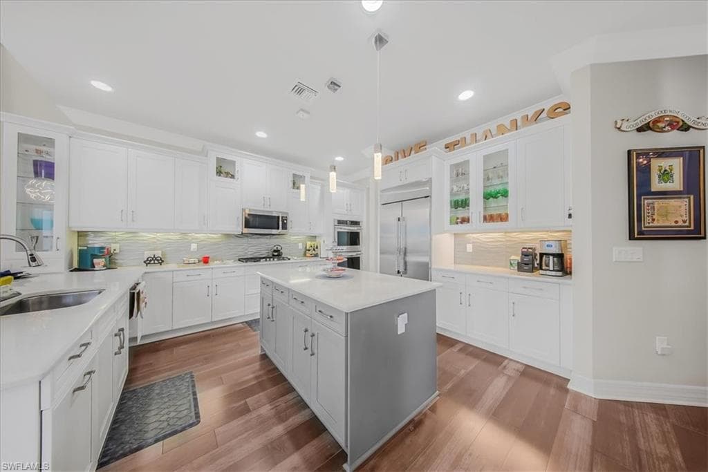 4616 Azalea Dr, Naples, FL 34119-7