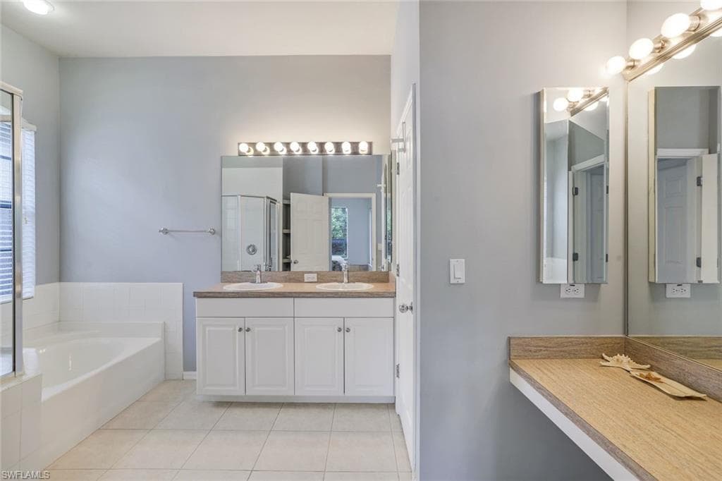 9115 Estero River Cir, Estero, FL 33928-16