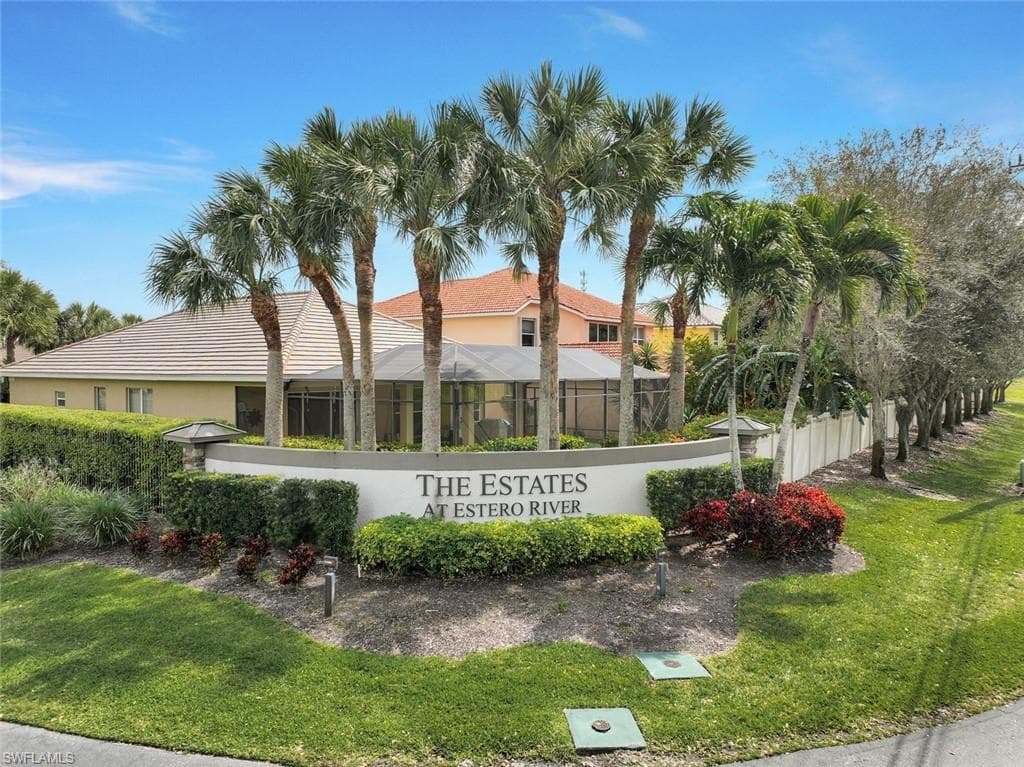 9115 Estero River Cir, Estero, FL 33928-4