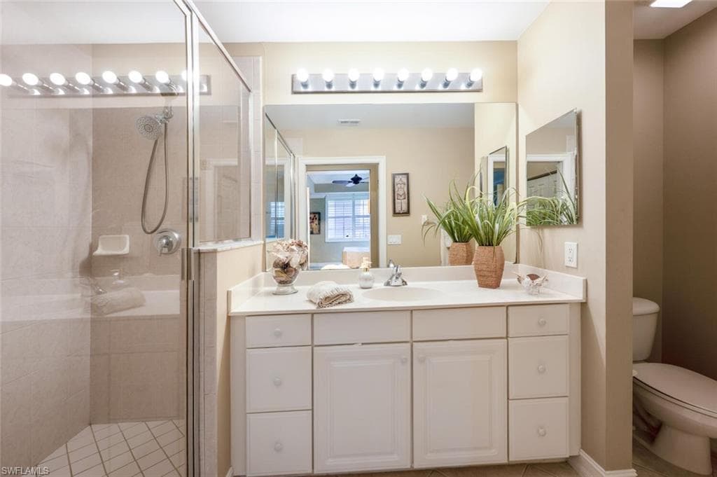 1878 Tarpon Bay Dr S 205, Naples, FL 34119-15