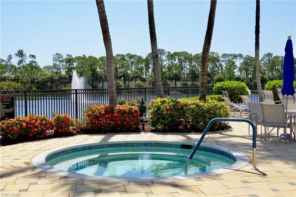1878 Tarpon Bay Dr S 205, Naples, FL 34119-20
