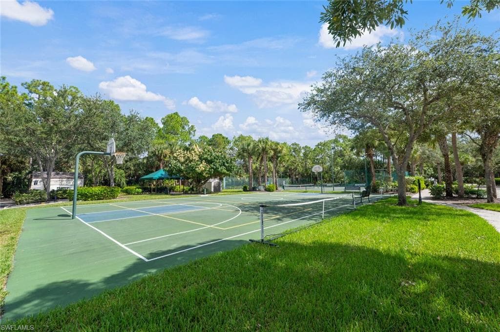 1878 Tarpon Bay Dr S 205, Naples, FL 34119-25