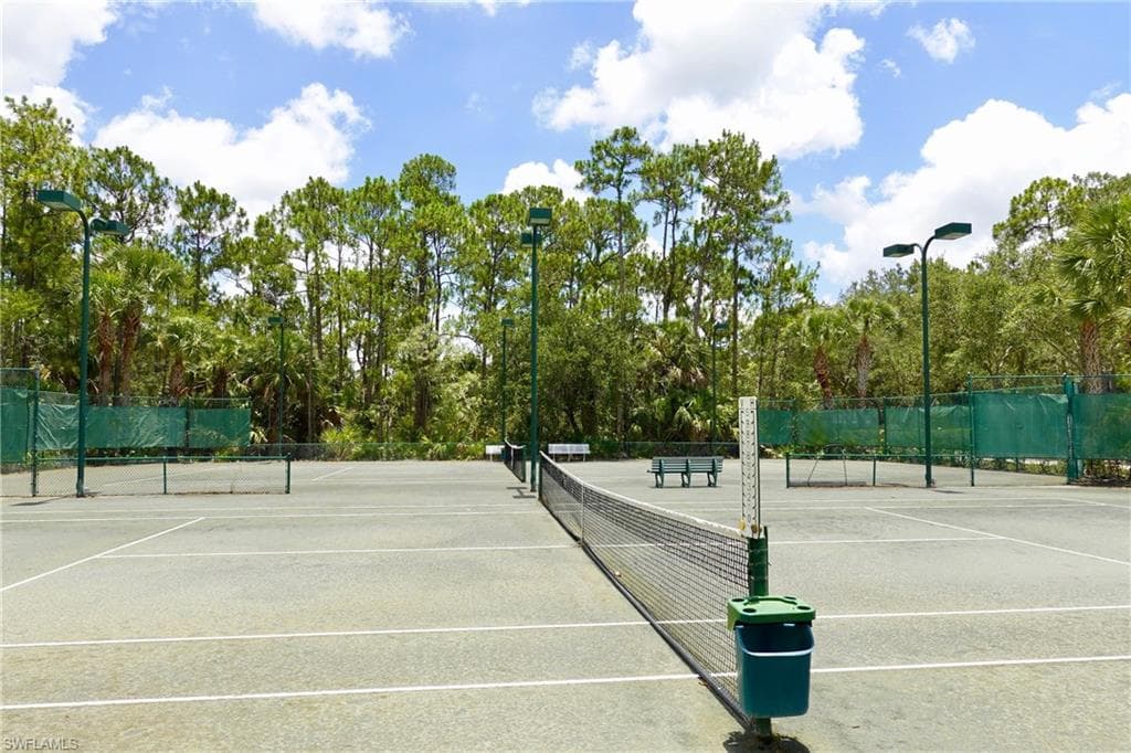 1878 Tarpon Bay Dr S 205, Naples, FL 34119-26