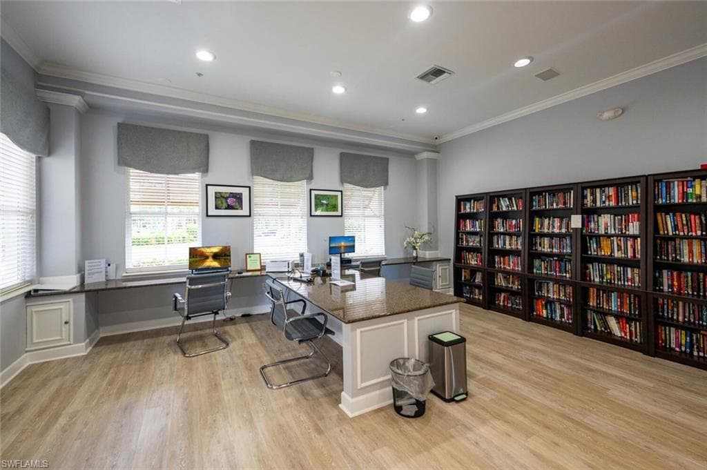 1878 Tarpon Bay Dr S 205, Naples, FL 34119-31