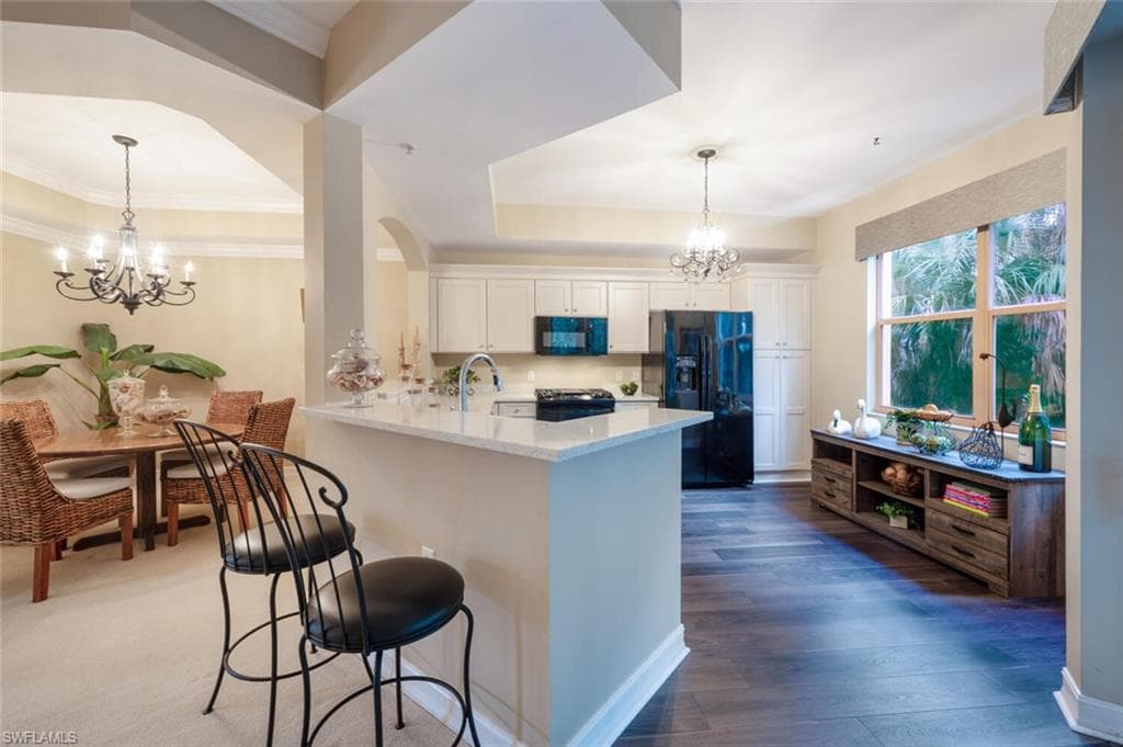 1878 Tarpon Bay Dr S 205, Naples, FL 34119-5