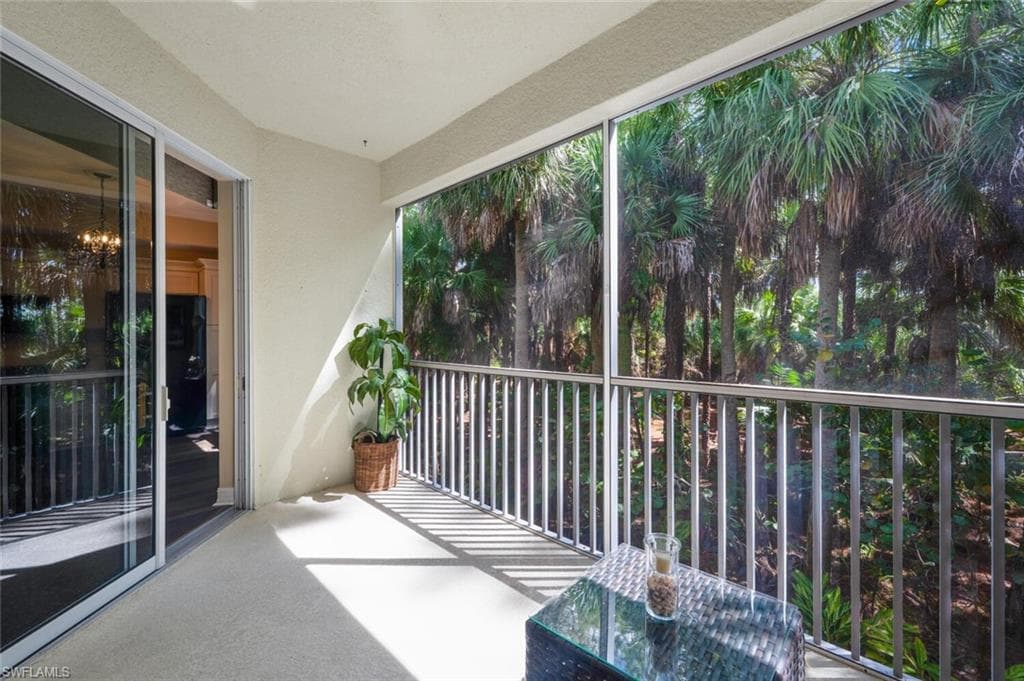 1878 Tarpon Bay Dr S 205, Naples, FL 34119-7