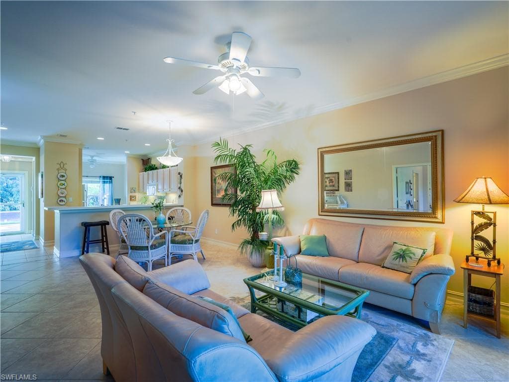 1015 Tarpon Cove Dr 1403, Naples, FL 34110-10