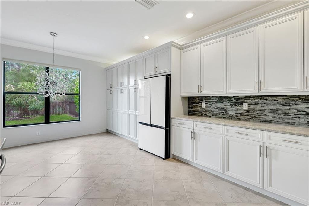 3430 Tigris Ln, Naples, FL 34119-12