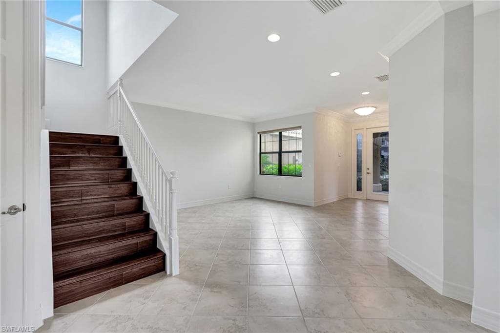 3430 Tigris Ln, Naples, FL 34119-15