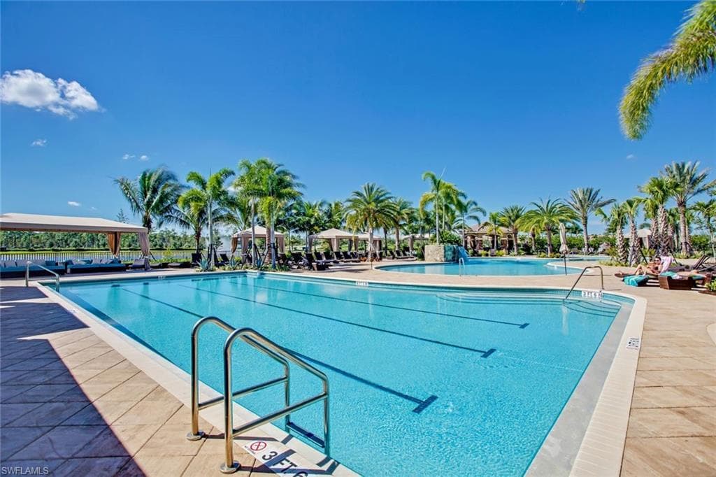 3430 Tigris Ln, Naples, FL 34119-44