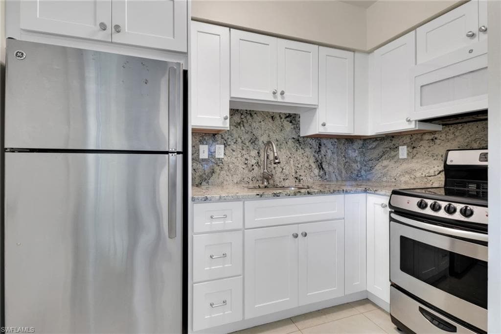 235 Seaview Ct B10, Marco Island, FL 34145-12