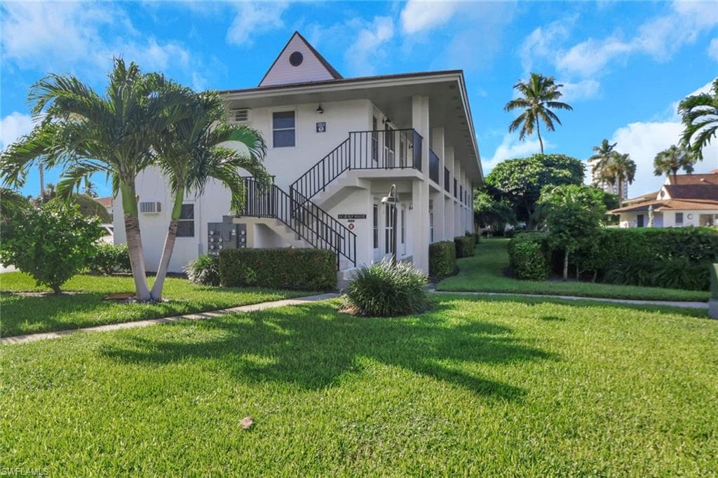 235 Seaview Ct B10, Marco Island, FL 34145-22