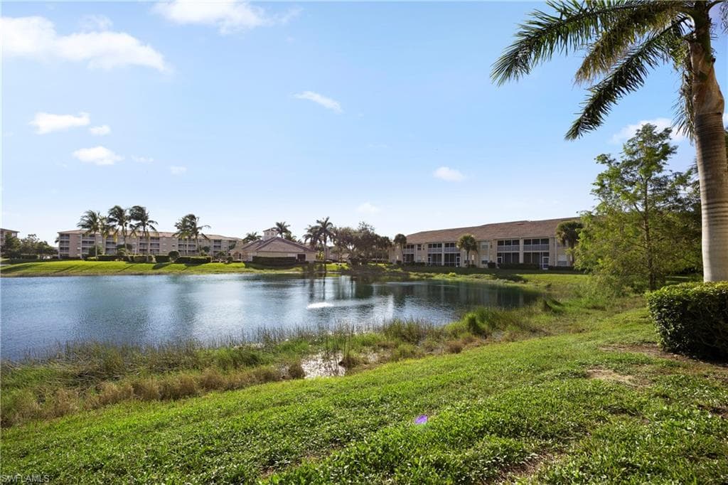 8550 Kingbird Loop 615, Estero, FL 33967-29