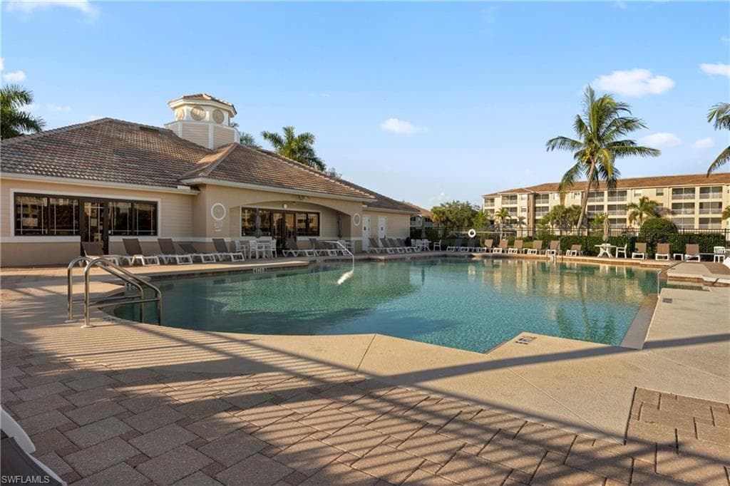 8550 Kingbird Loop 615, Estero, FL 33967-31
