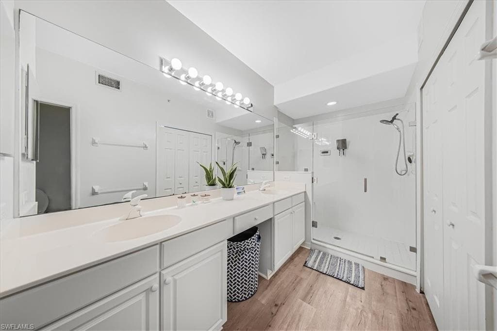 1350 Henley St 1503, Naples, FL 34105-14