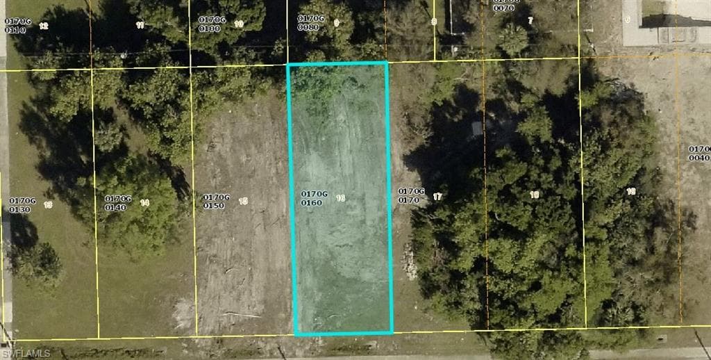 3731 Michigan Ave, Fort Myers, FL 33916-1