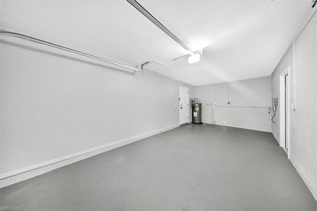 1436 25th Ter, Cape Coral, FL 33904-15