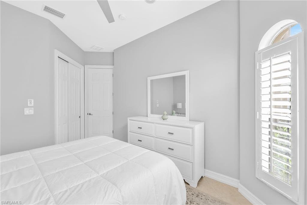 3126 Santorini Ct, Naples, FL 34119-19