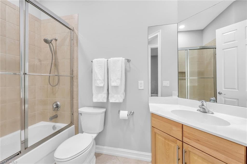 3126 Santorini Ct, Naples, FL 34119-22