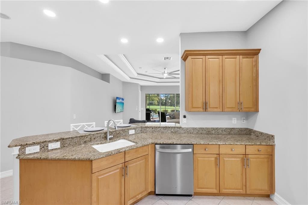 3126 Santorini Ct, Naples, FL 34119-26