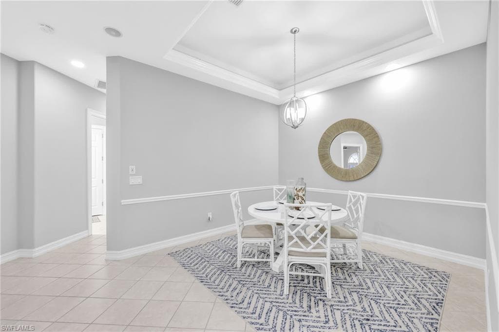 3126 Santorini Ct, Naples, FL 34119-27