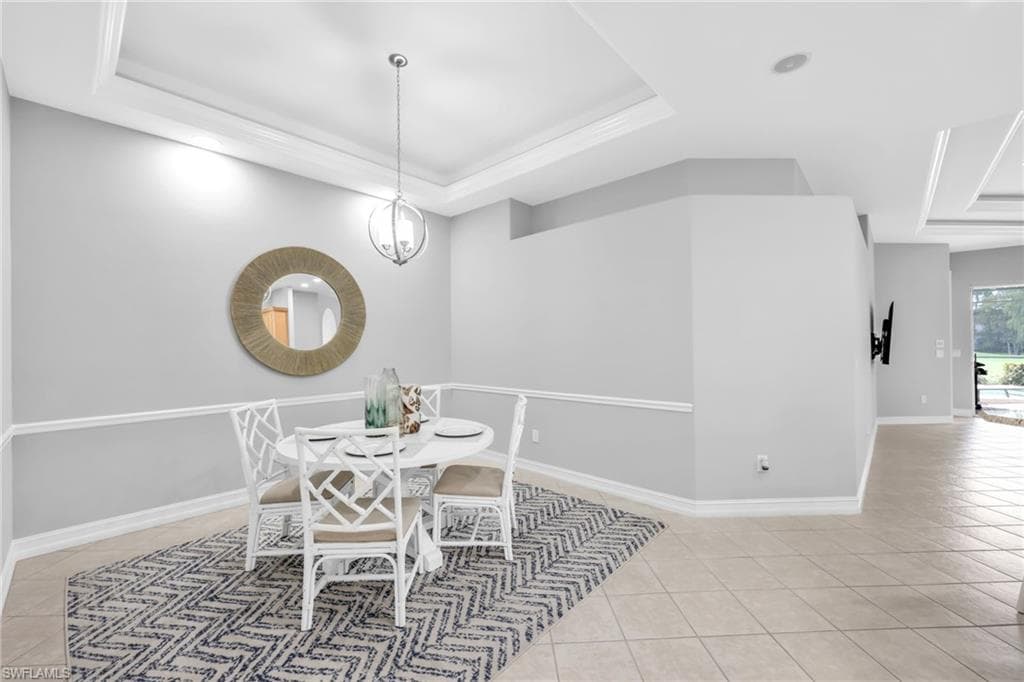 3126 Santorini Ct, Naples, FL 34119-28